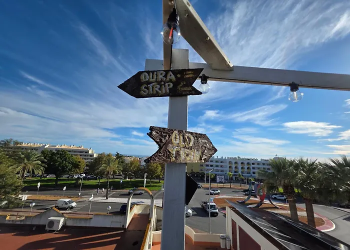 - Center, Walk To The Beach, Old Town, Oura Strip, Location