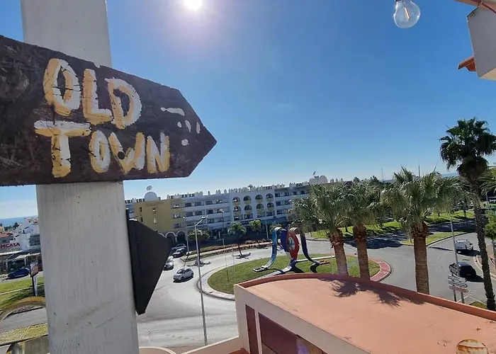 - Center, Walk To The Beach, Old Town, Oura Strip, Location